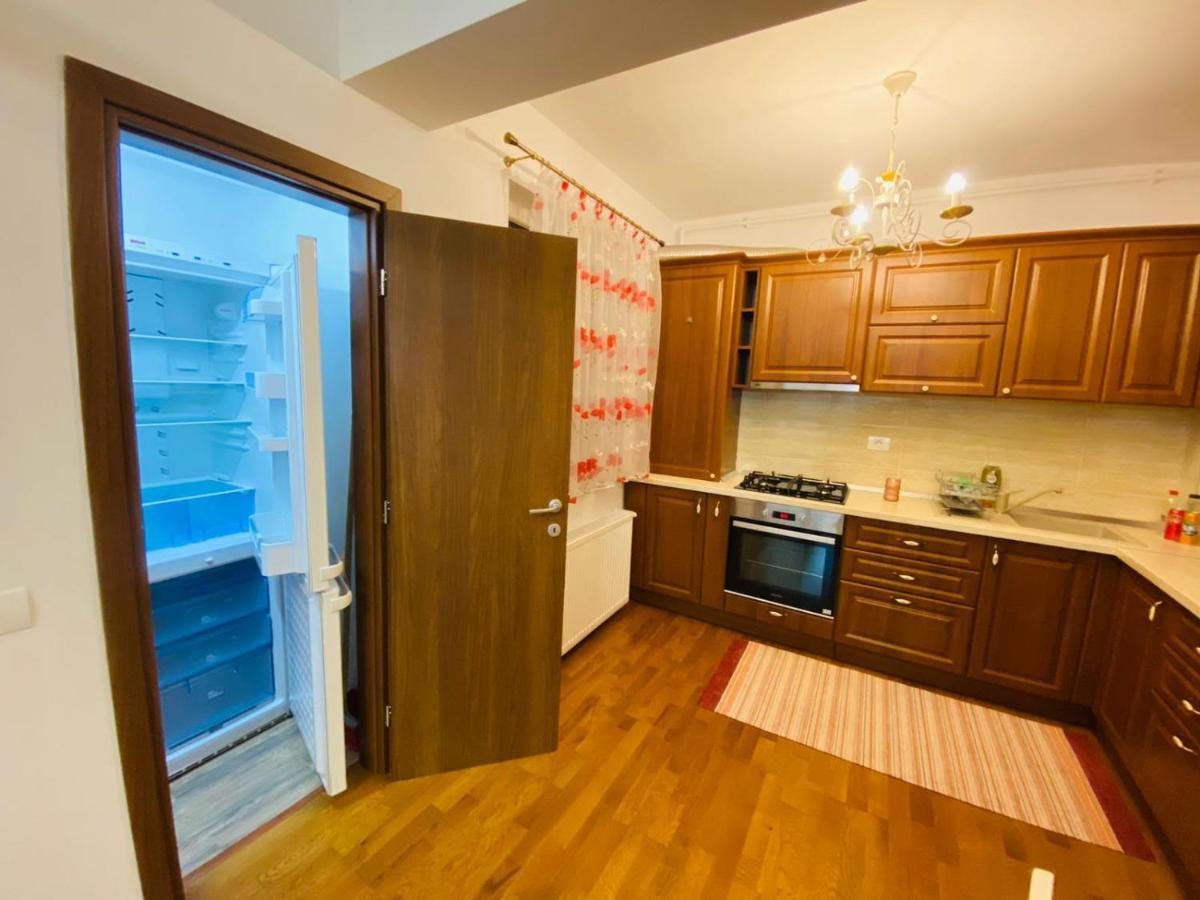 John'S Apartment Alba Iulia Exterior photo